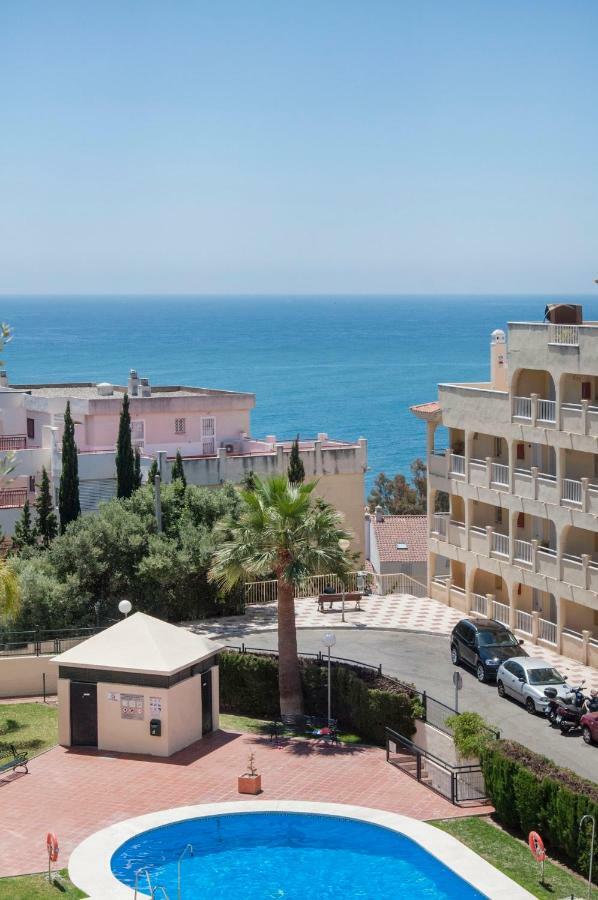 Apartamento Playaquebrada Apartment Беналмадена Екстериор снимка