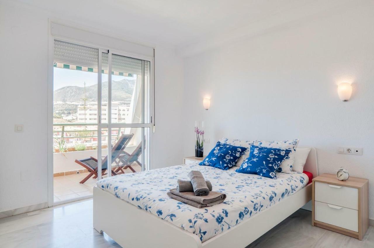Apartamento Playaquebrada Apartment Беналмадена Екстериор снимка