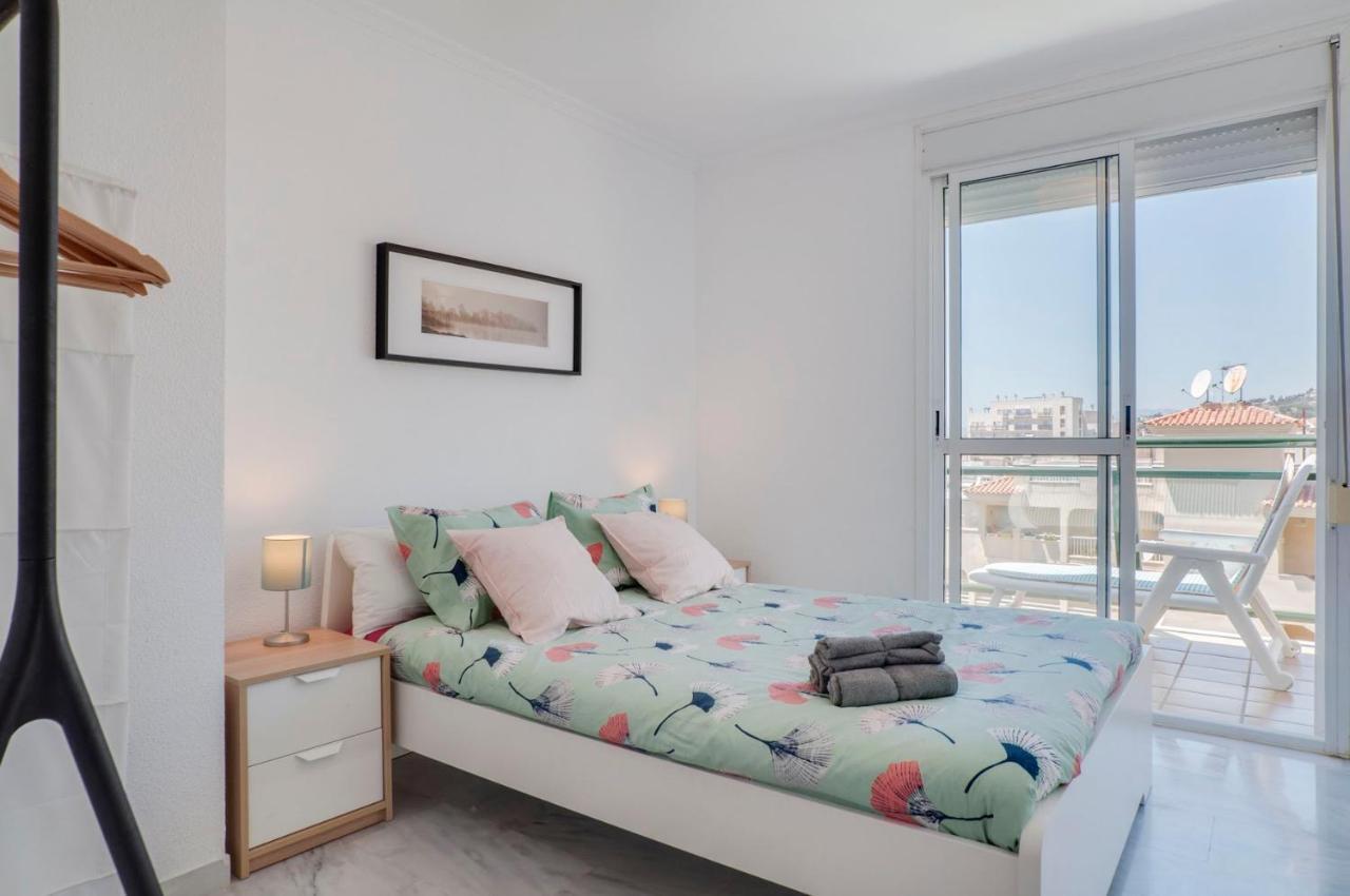 Apartamento Playaquebrada Apartment Беналмадена Екстериор снимка